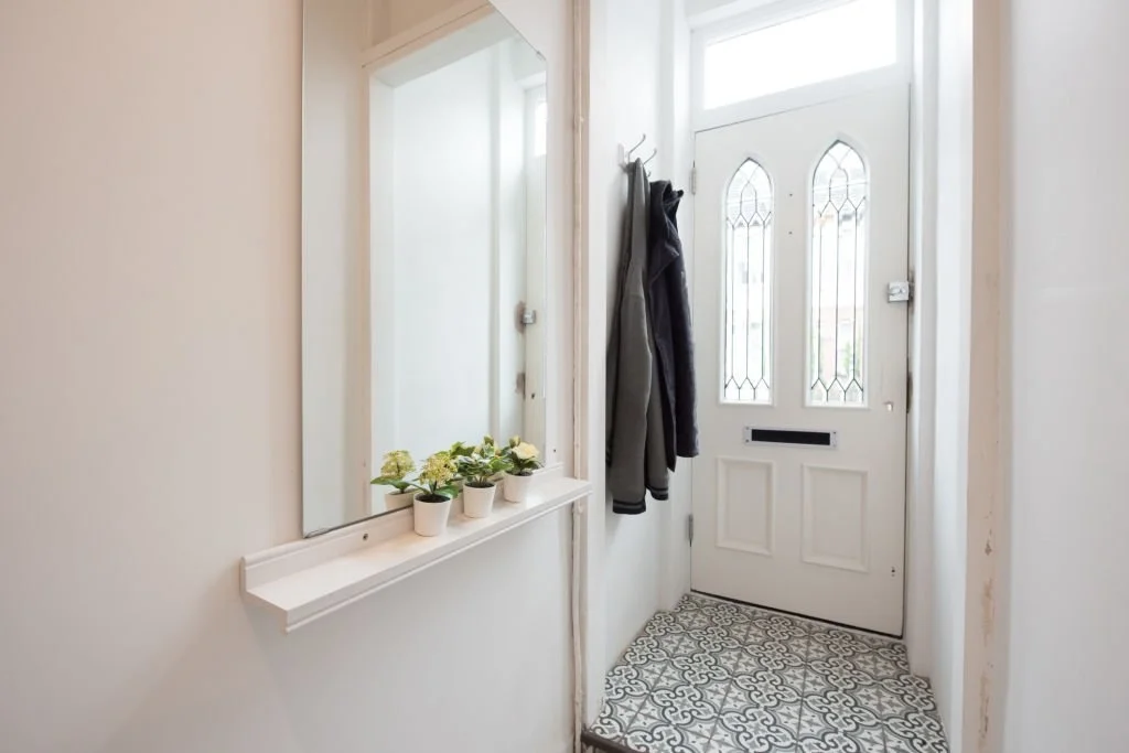 How to Keep a French Door Closed – Octopus Doors & Skirting