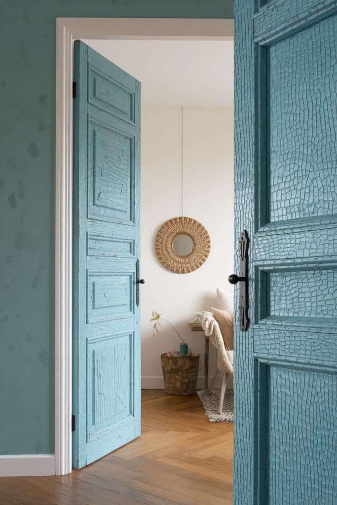 textured-doors-