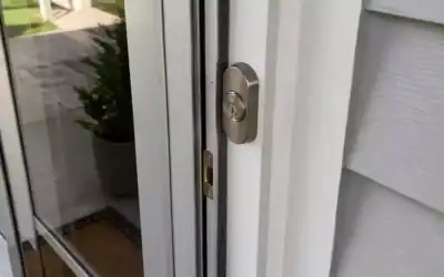 10 Smart Locks for Doors Behind Storm Doors